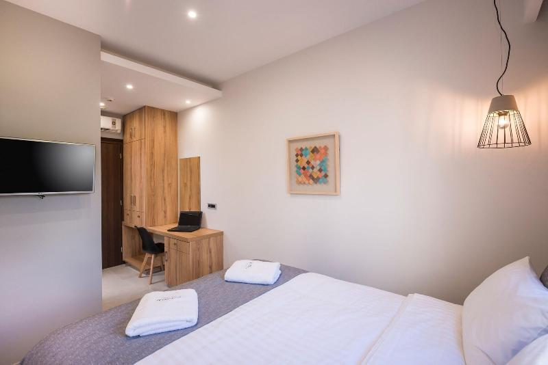 Central City Hotel La Canée Extérieur photo